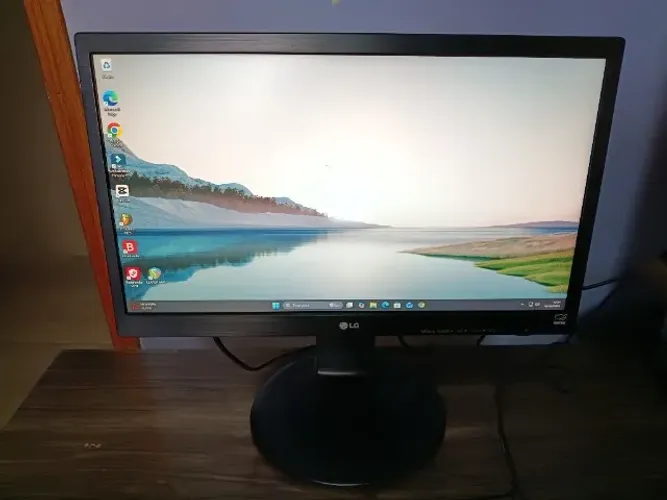 Monitor LG 19.5 Pol. LED Preto, 20M35PD-M