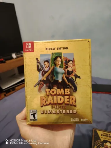 Tomb Raider I-II-III Remastered Deluxe Edition Nintendo Switch Edição de Colecionador