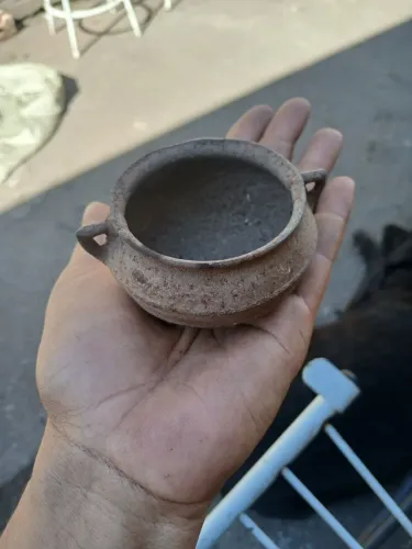 Mini caldeirão de ferro 