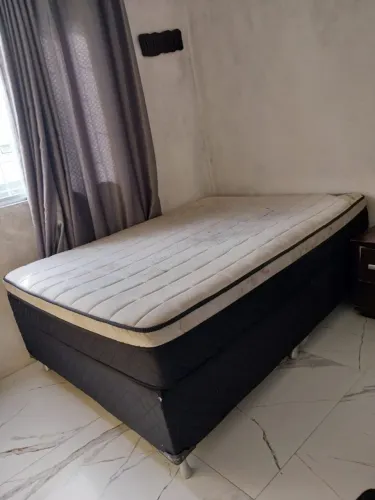 Cama box casal