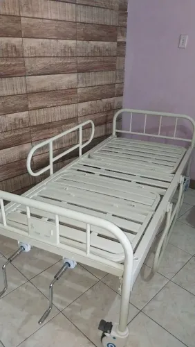 Cama hospitalar