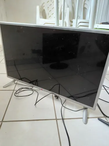 Tv LG e outra Samsung