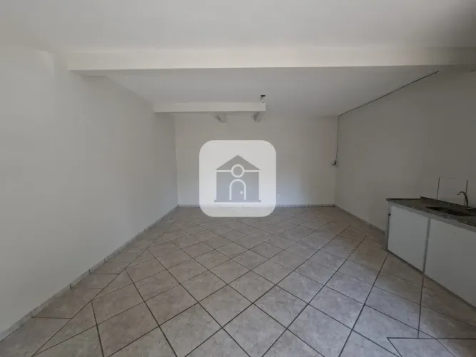Comodo comercial para locação no bairro Martins