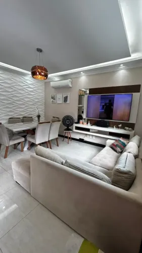 VENDO LINDA CASA DE 3/4 SENDO 1 SUÍTE FINISSIMO ACABAMENTO EM ANANINDEUA