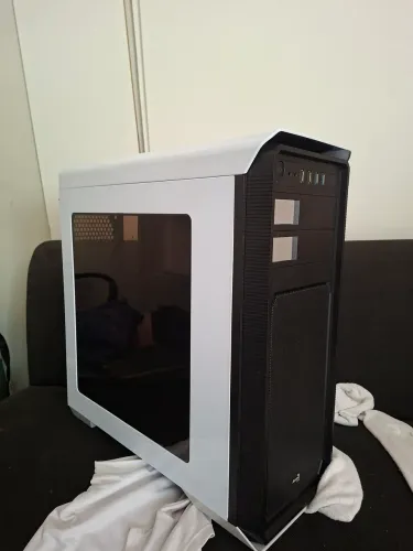 Gabinete Aero Cool