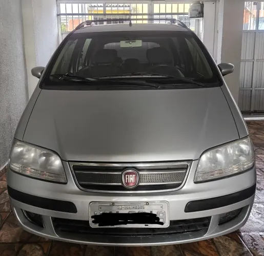 Fiat Idea ELX 1.4 MPI Fire Flex 8V 5P 2010