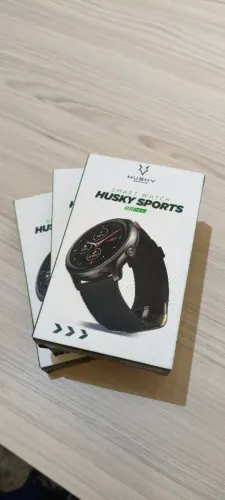 SmartWatch Husky Sports 700 GPS, Preto, Pulseira Extra Verde Escuro, Com GPS - HSPH001
