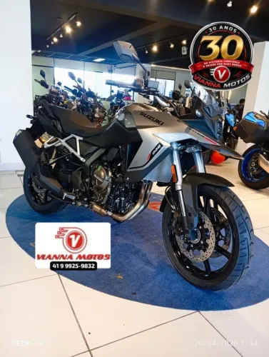 SUZUKI  DE VSTROM 800 COMPLETA  2027 