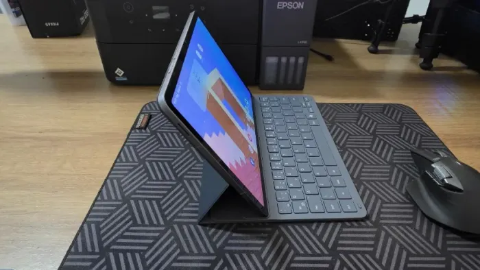 Samsung Galaxy Tab S11 256GB com NF-e e todos os acessórios