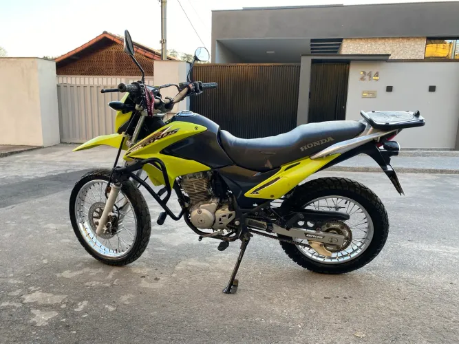 Honda bros 150