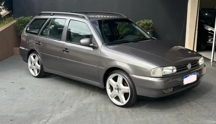 Volkswagen Parati GL 1.8 MI/ Club 1.8 MI 2P E 4P (álcool) 1998