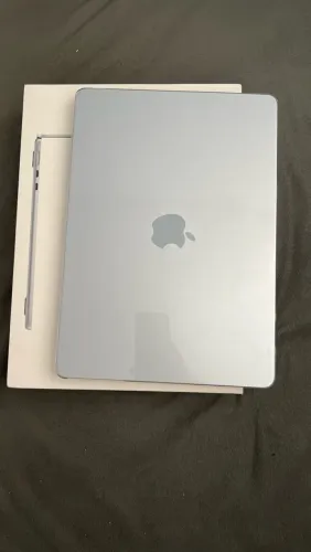 Mac Book Air M4 256GB 13,6 Polegadas Azul - 100% de Bateria