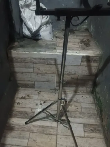 Estante pra Tantan e repique base de inox *42