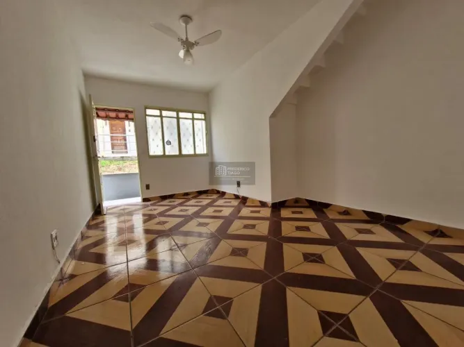 Casa Geminada 2 Quartos  Bairro São João Batista | Região de Venda Nova  Belo Horizonte