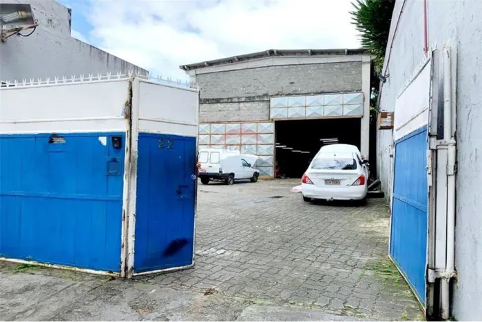 Galpão Comercial / Caixa D Água