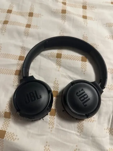 JBL TUNE 500BT