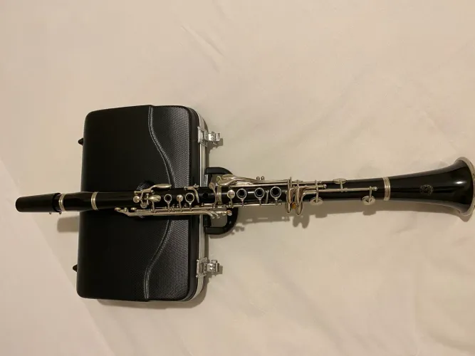 Clarinete 17 chaves