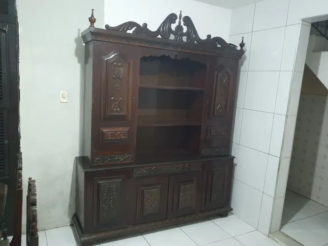 Conjuto de Móveis Antigos Colonial