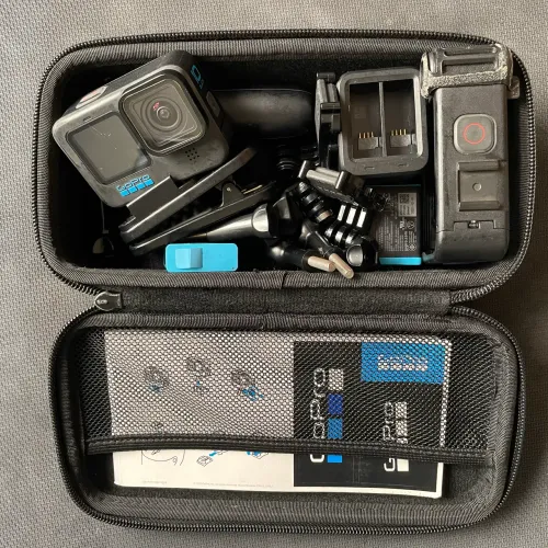 1 GoPro Hero 10 Black + 3 Baterias Telesin + Microfone MediaMod