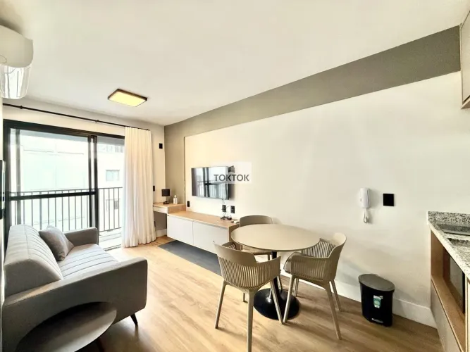 Apartamento para Locação em São Paulo, Pinheiros, 1 dormitório, 1 banheiro, 1 vaga