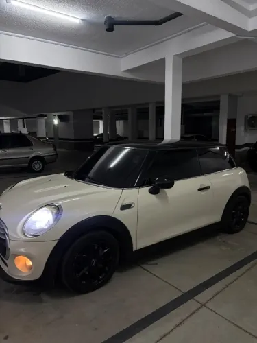 Mini Cooper 1.5 Turbo 12V 3P Aut. 2015