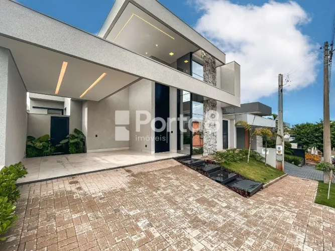 Condomínio 3 Suítes 174m² Village Provence com Piscina e Escritório