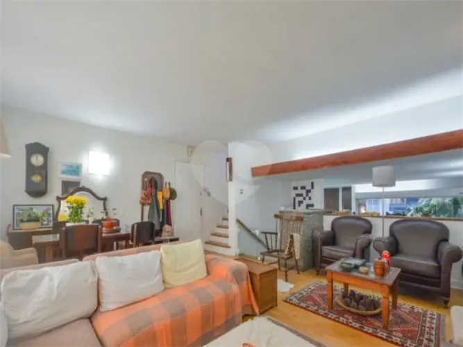 Casa com 4 quartos à venda em Aclimação - SP