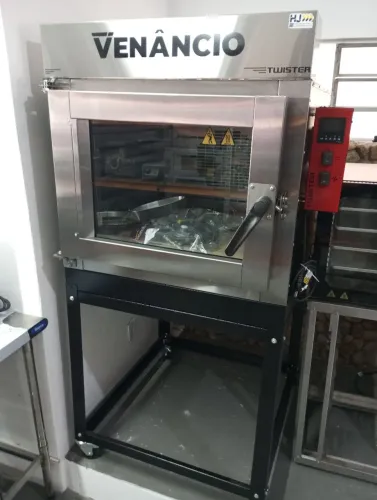 NZ. Forno turbo industrial inox 5 assadeiras Venâncio