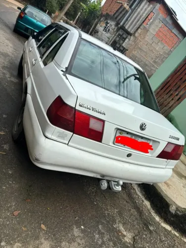 Volkswagen Santana 2.0 MI 2P E 4P (álcool) 2003