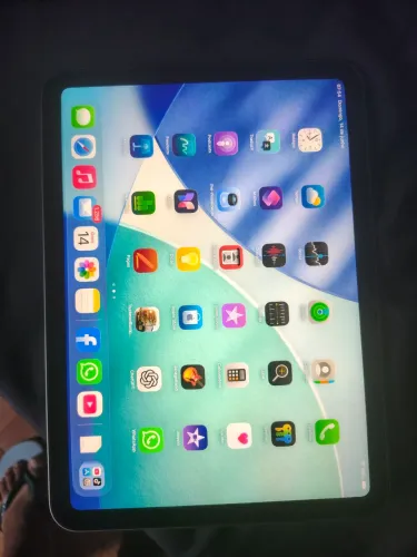 iPad 11 128gb