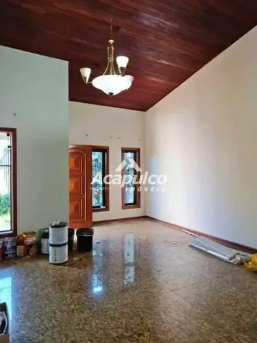 Casa para alugar com 04 quartos, sendo 01 suíte, no Werner Plaas em Americana/SP.