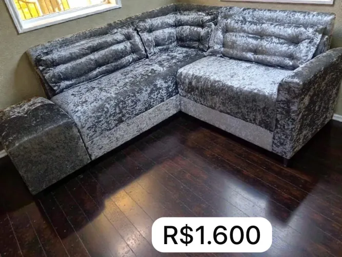 Sofá veludo prata 
