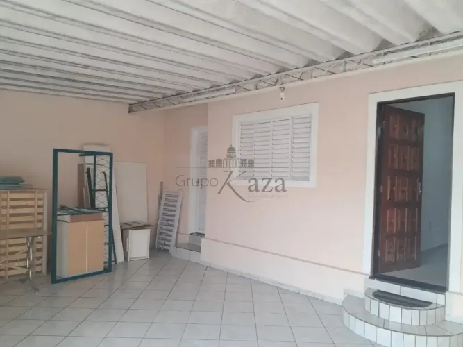 Casa / Sobrado - Conjunto Residencial Trinta e Um de Março - 3 Dormitórios - 230 m² - Acei