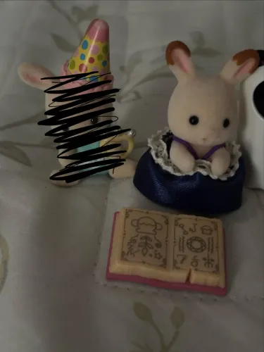 sylvanian families bruxa