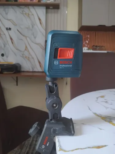 Nível Laser Bosch GLL 2 Profissional + Suporte MM2 - Impecável