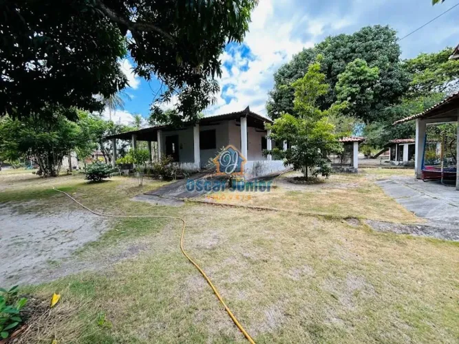Sítio à Venda em Aquiraz - 10.000m2 de Área total - 400m2 Construído - Casa do Caseiro - P