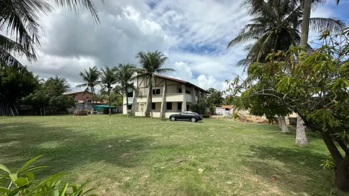 CASA NA PRAIA DO CUMBUCO
