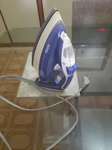 Ferro elétrico Arno a vapor Ultra Goiás 127w.