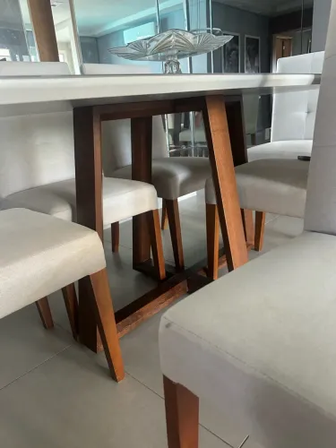 Mesa ( madeira maciça )