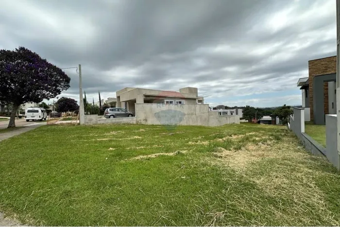 Terreno à venda no condomínio Reserva da Serra, Medeiros em Jundiaí, SP