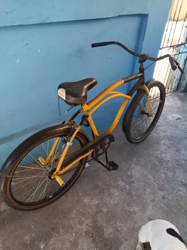 Bicicleta semi nova 