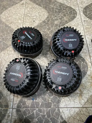 Corneta drive taramps