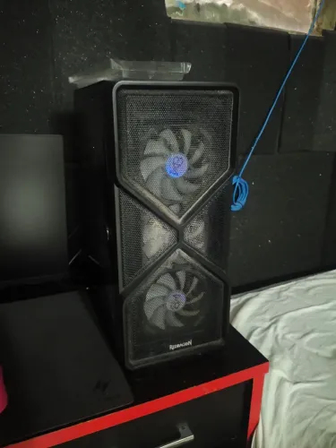 Gabinete Gamer Redragon Superion