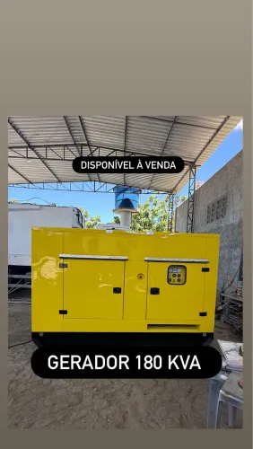 Gerador 180 kVA disponível à venda