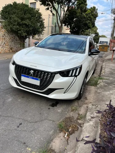 Peugeot 208 Griffe 1.6 Flex 16V 5P Aut. 2021