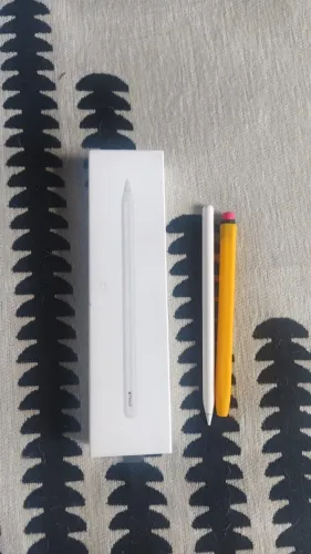 Apple Pencil 2ª geração Impecável completa com caixa