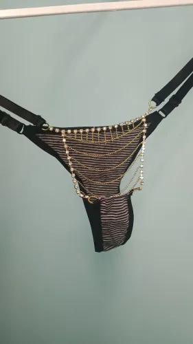Calcinha sexy com strass