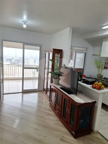 Apartamento no Jardim Bonfiglioli com 2 dormitórios