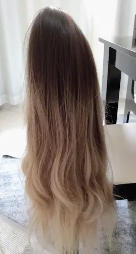 Vendo duas perucas, não é cabelo natural.$ 40,00 cada