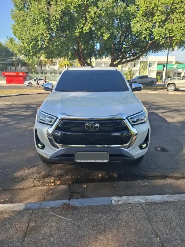 Toyota Hilux CD SRX 4X4 2.8 TDI 16V Diesel Aut. 2024